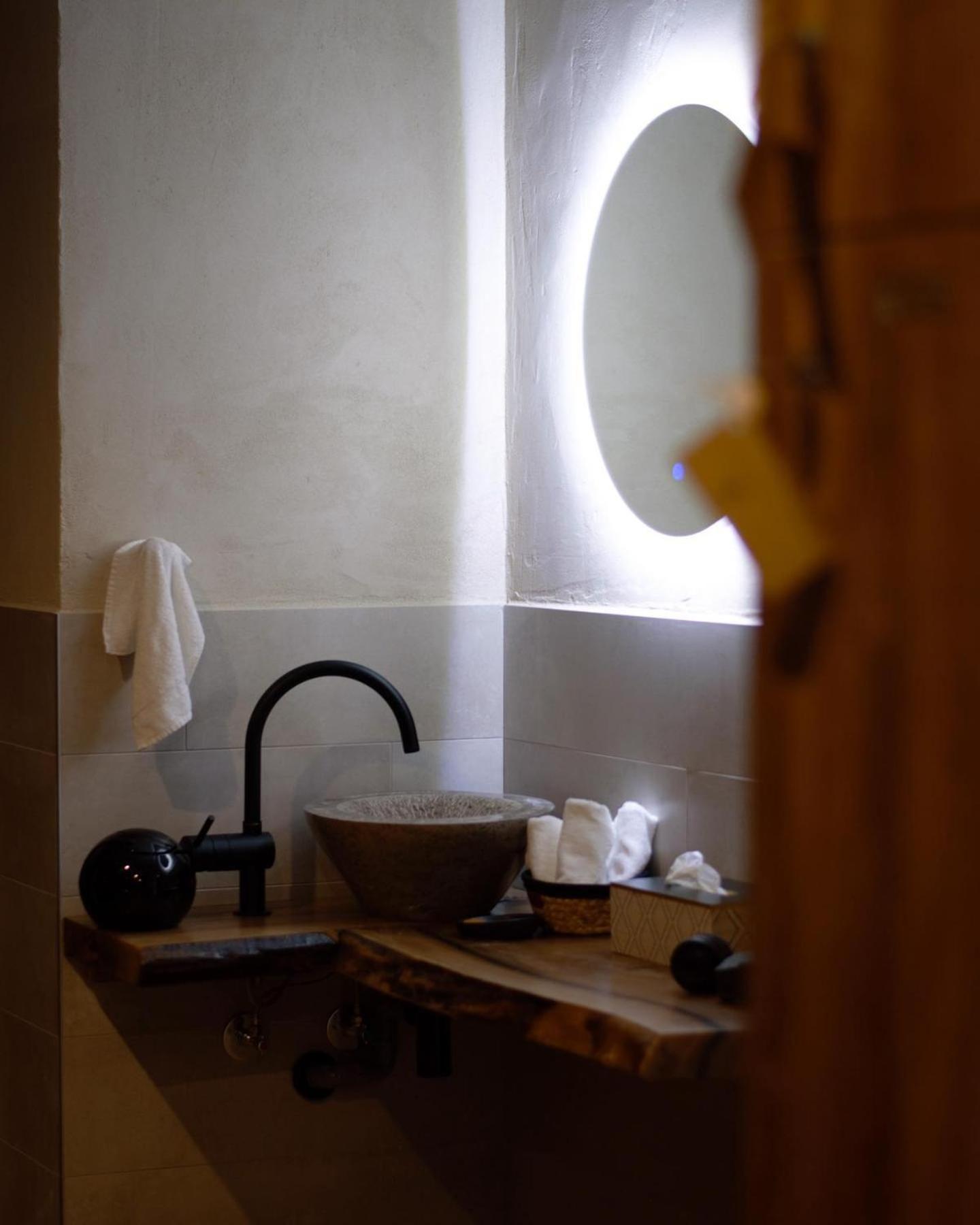 Hotel H85 Chatte Zewnętrze zdjęcie
